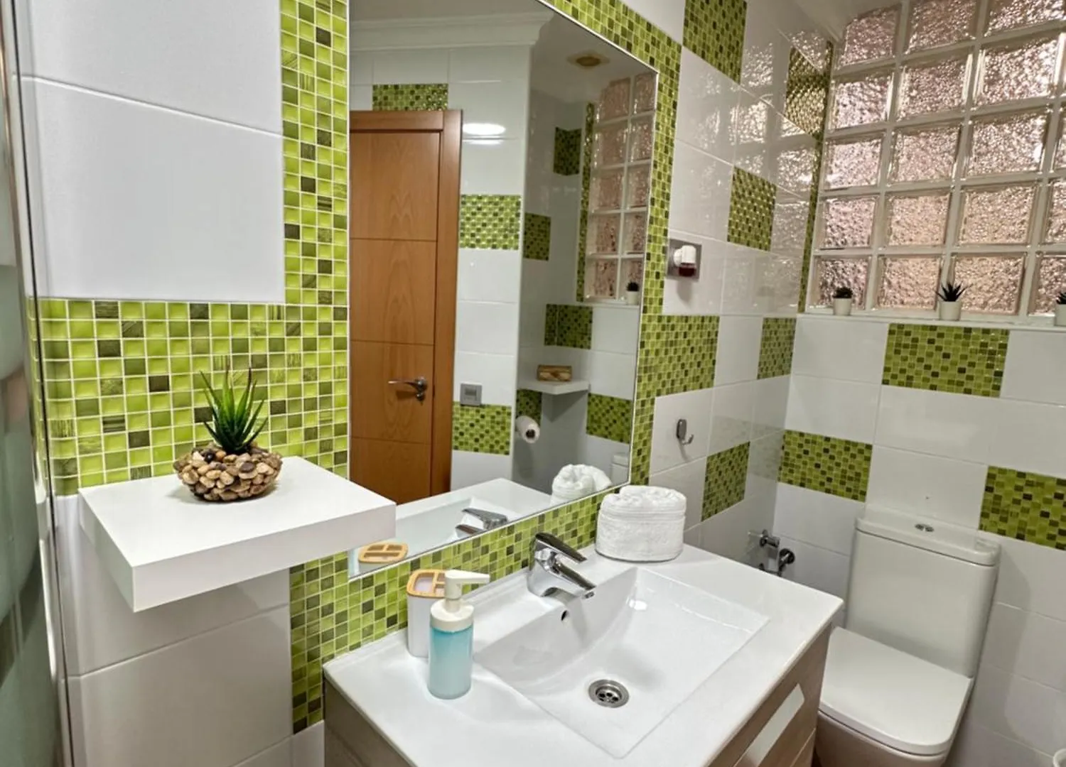 The House In Toquero Solarium Views To The Alcazaba Villa Malaga 0*,